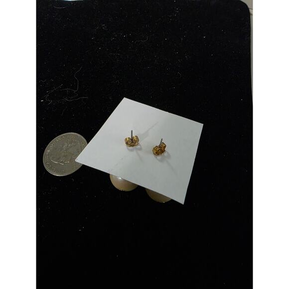 5/$18 VTG Avon Faux Pearl Gold Tone Drop Dangle Pierced Earrings Cherry Berry - Picture 3 of 3